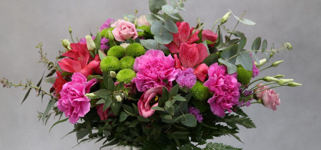 Wszystko, co warto wiedzieć o wiązankach pogrzebowych